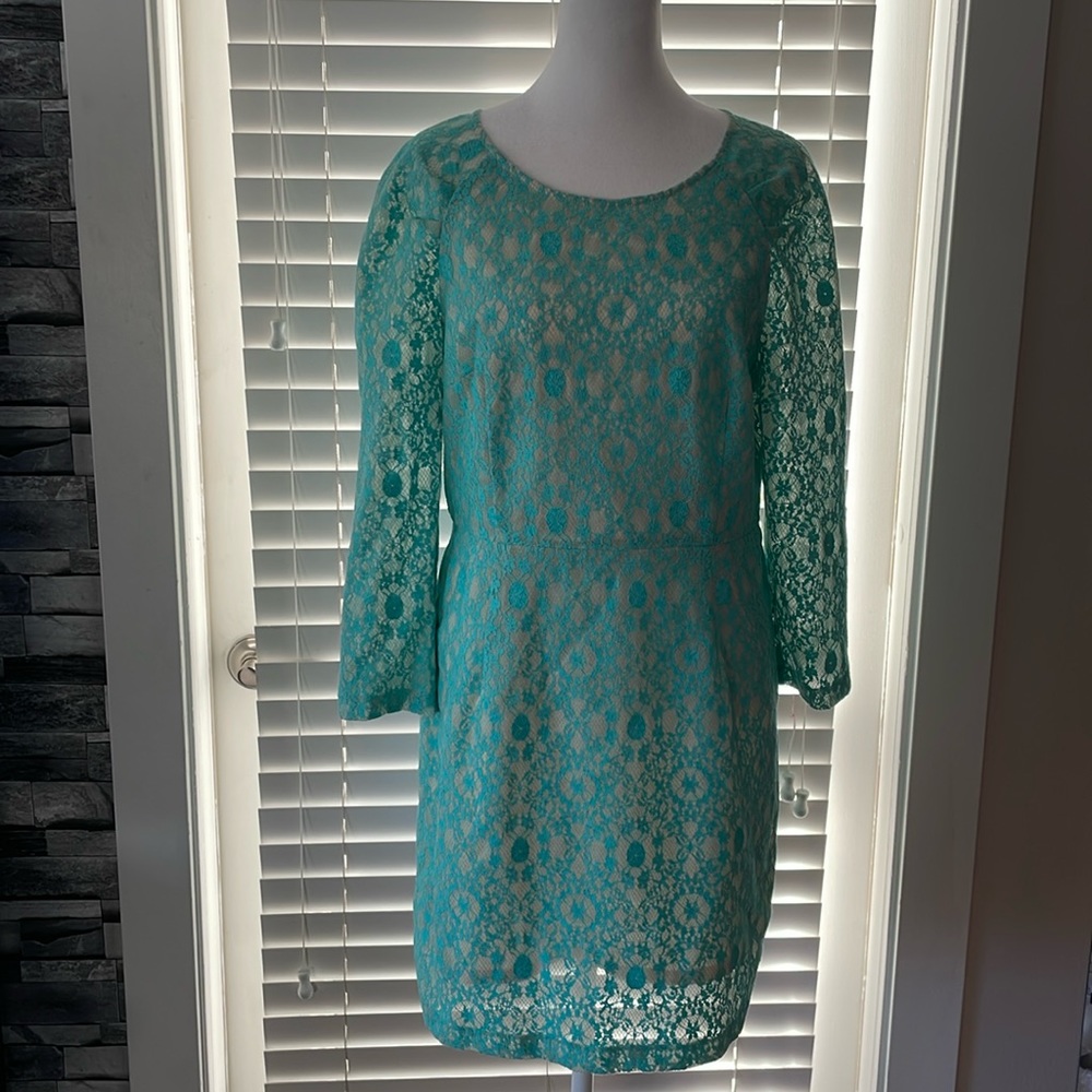 Forever 21 blue lace dress